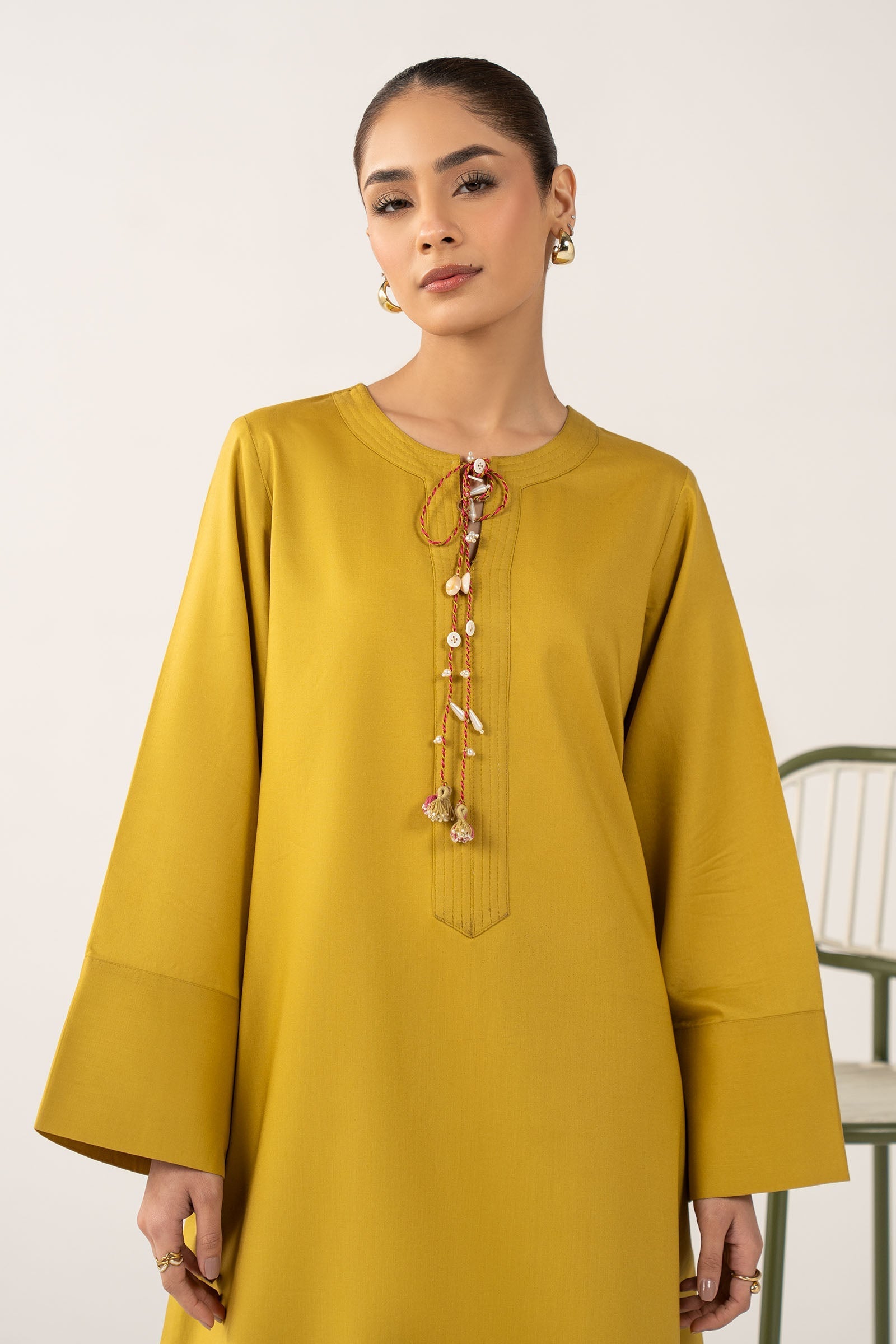 2 Pc Dyed Arabic Lawn Suit