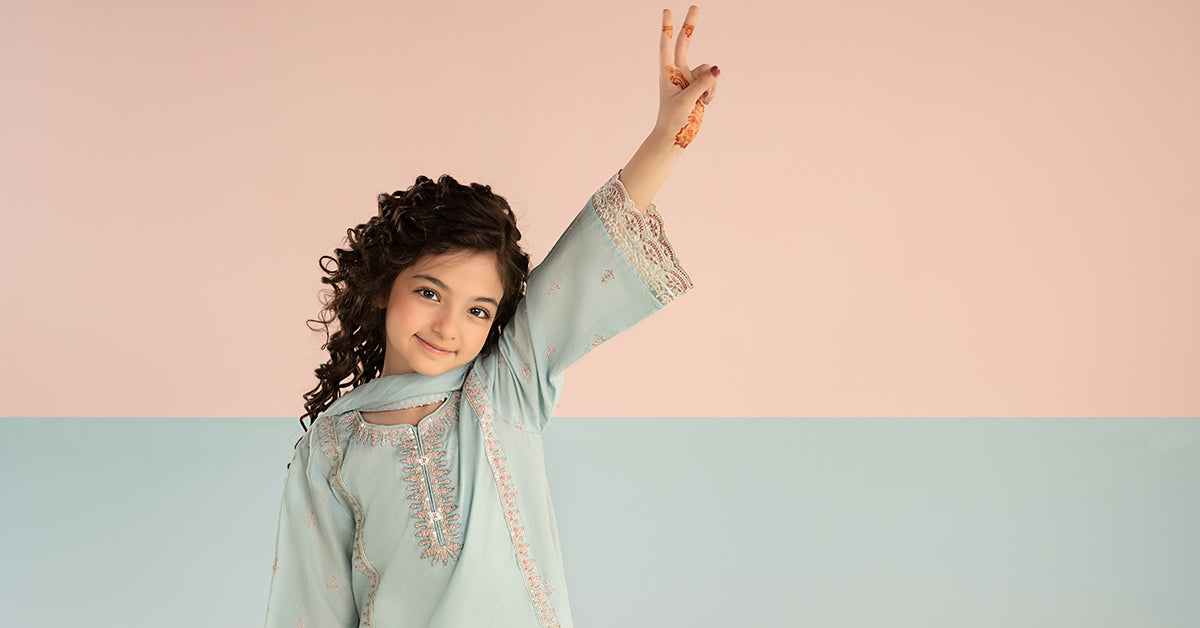 3 Piece Embroidered Lawn Suit