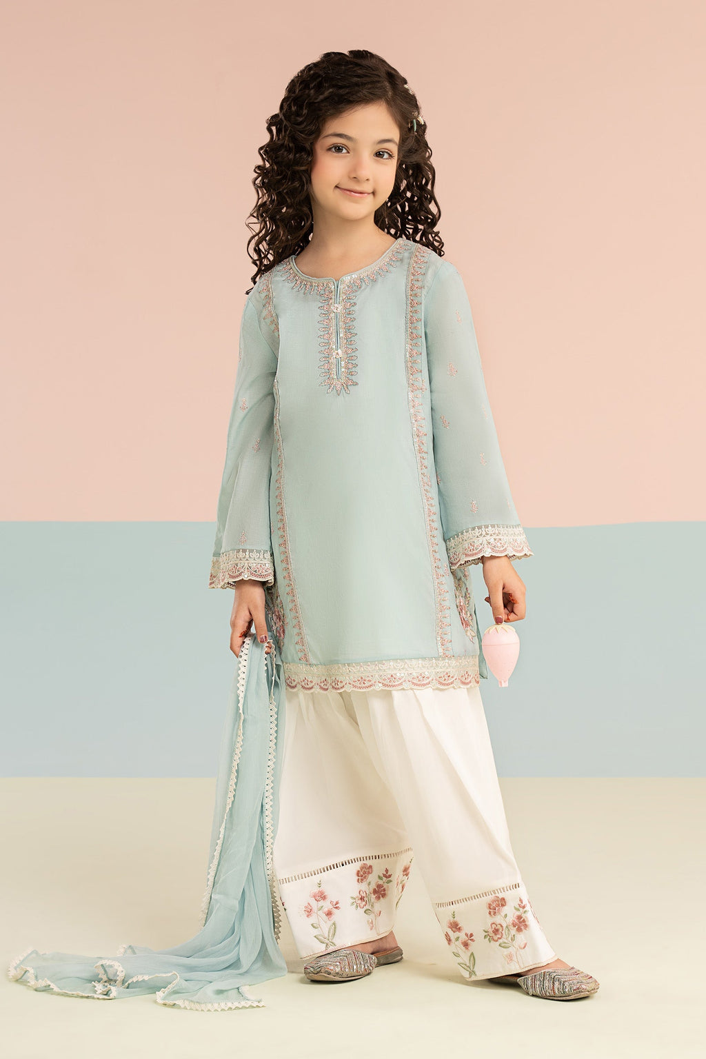 3 Piece Embroidered Lawn Suit